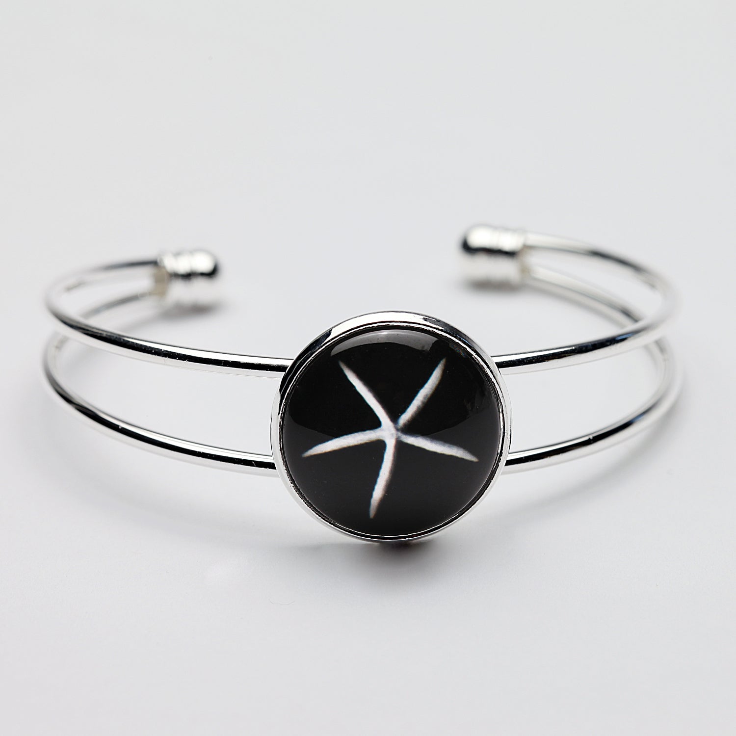 Sea Star - Bangle Bracelet